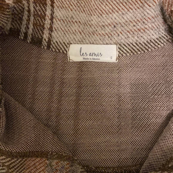 Les Amis Oversize Button Up. Size Small. - Picture 3 of 4